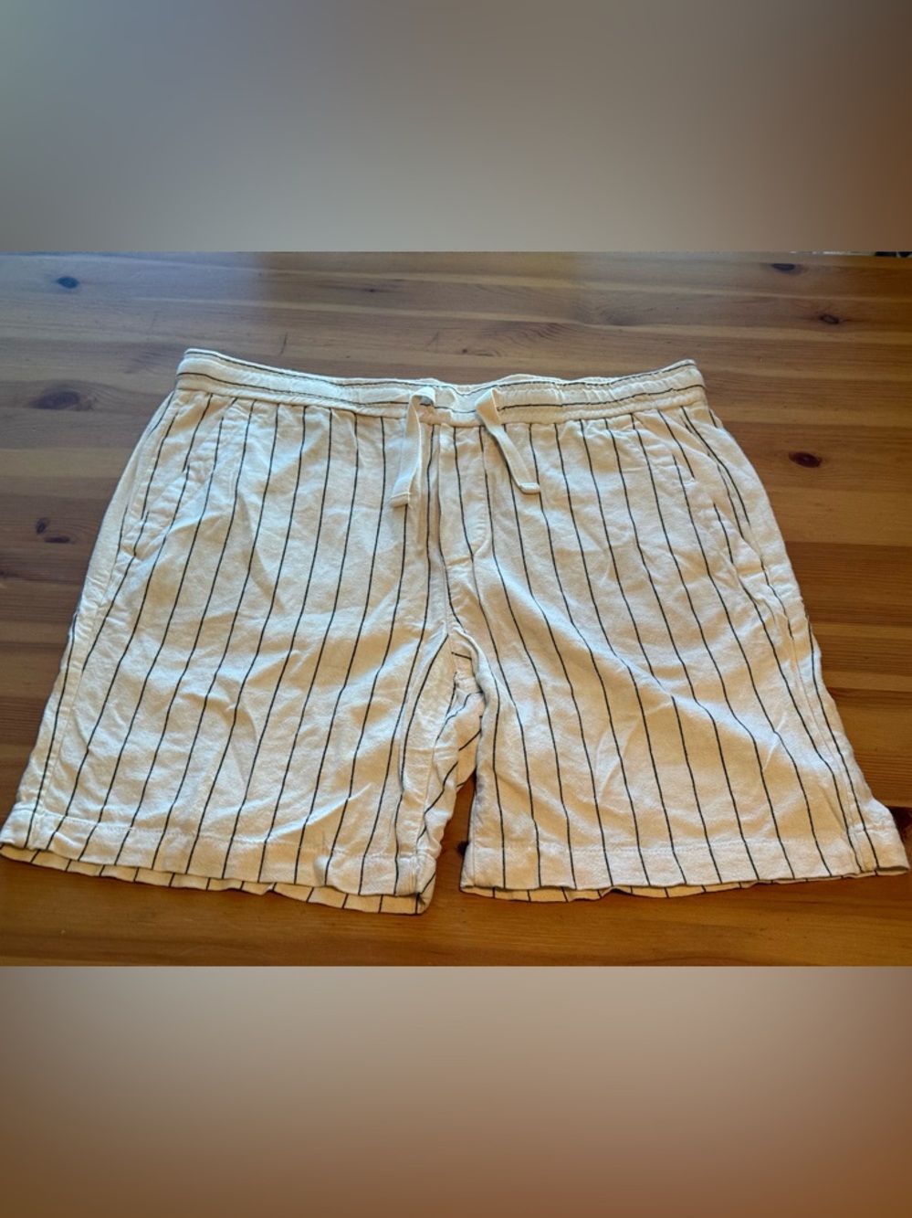 3 for $30! 💅🏻 Zara Cream Shorts with Black Pinstripes 💅🏻 Bundle SALE!